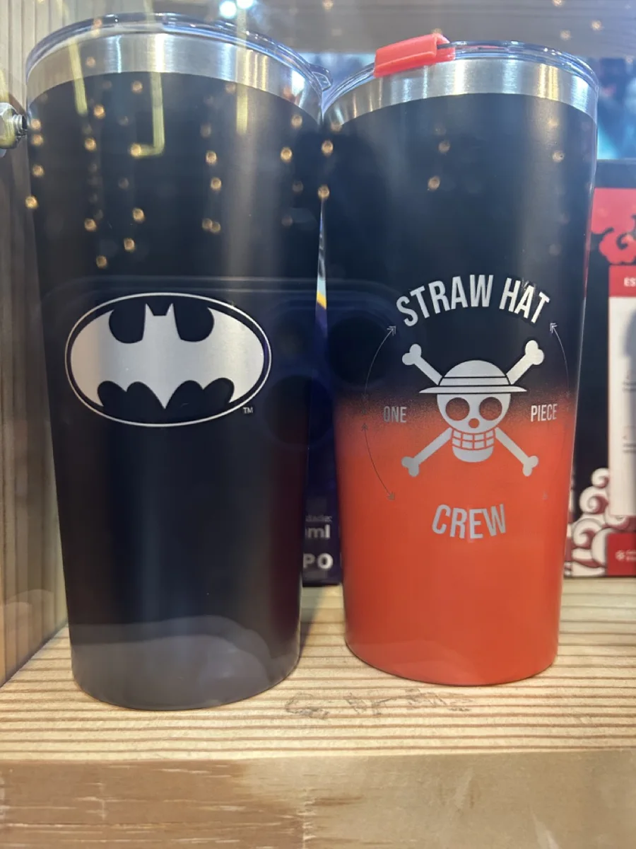 Desenhos personalizados em copos